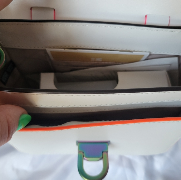 NWT Michael Kors White Crossbody Messenger Bag with leather solutions - Picture 9 of 14